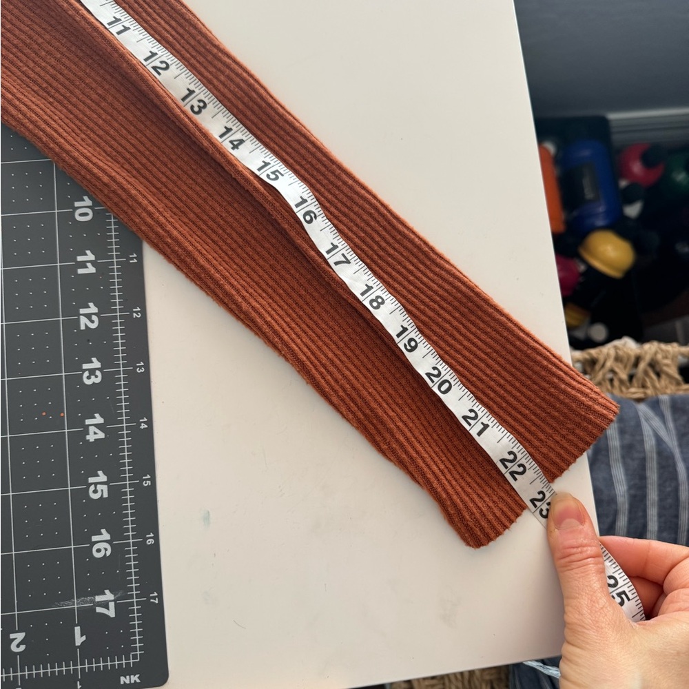 Rust Ribbed Long Sleeve Top - Picture 11 of 14